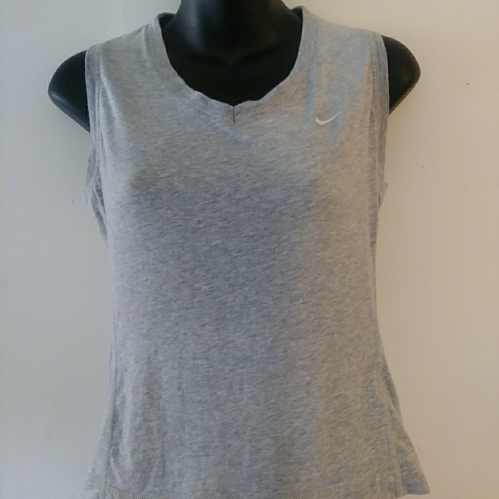 NIKE top!